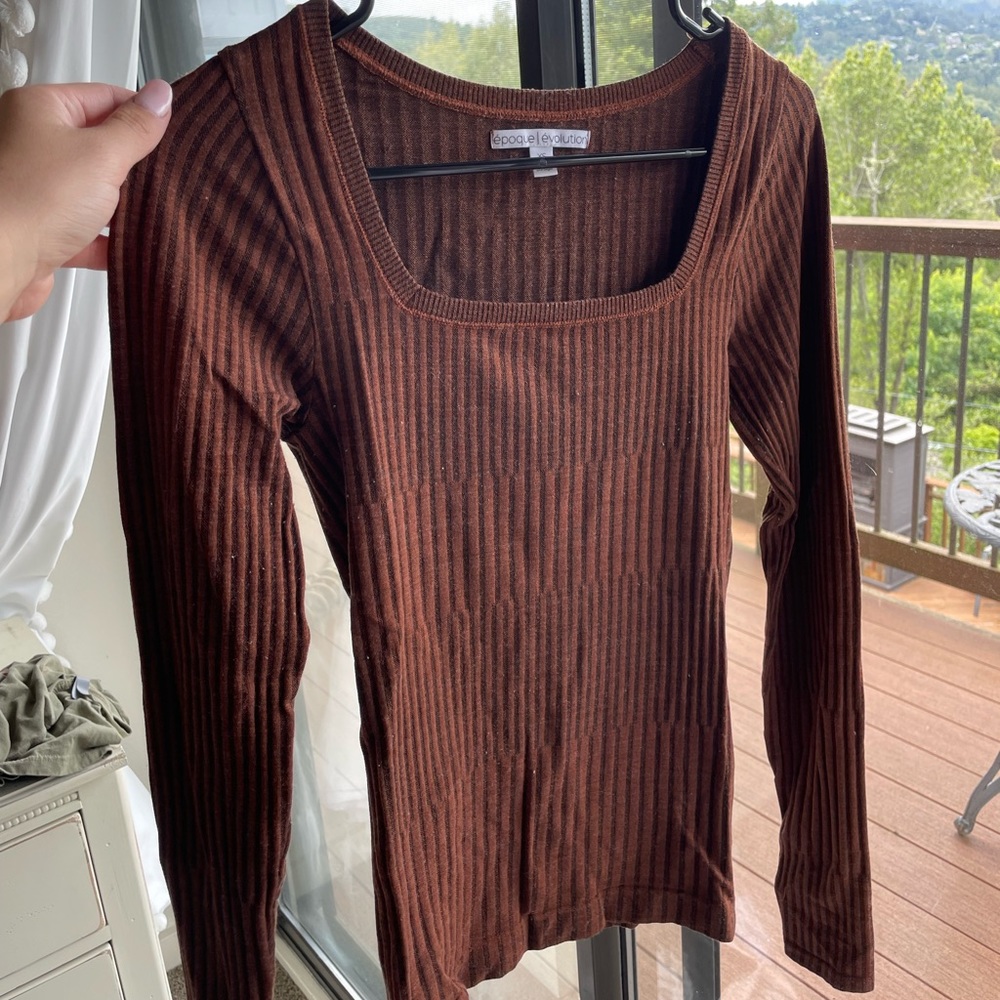 Epoque evolution square neck sweater
